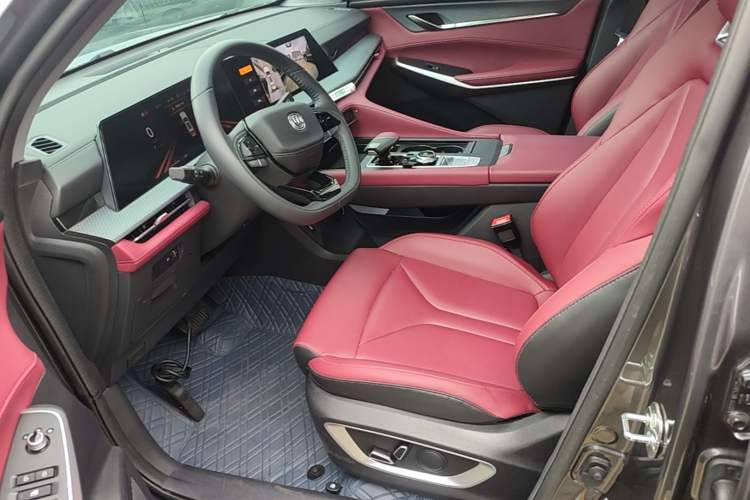 Used CHANGAN CS75 PLUS 2023 2nd Generation 1.5T Automatic Elite Version Left Front Seat