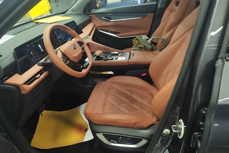 Used CHANGAN CS75 PLUS 2023 3rd Generation 1.5T Automatic Prestige Model Left Front Seat