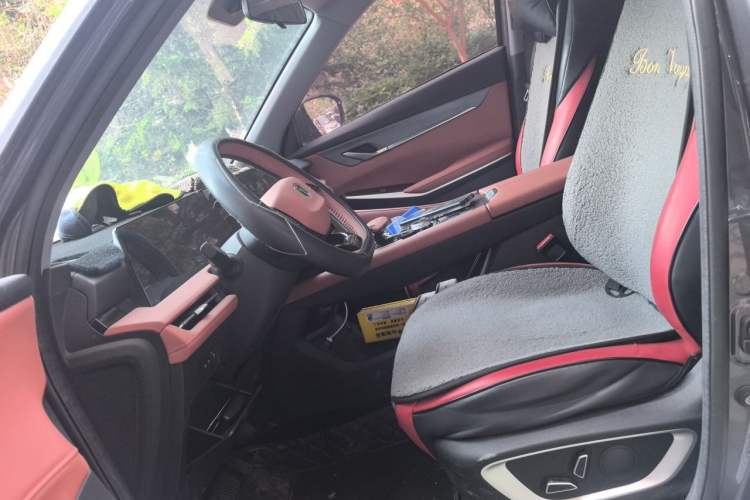 Used CHANGAN CS75 PLUS 2023 3rd Generation 1.5T Automatic Prestige Model Left Front Seat