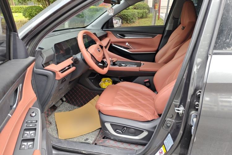 Used CHANGAN CS75 PLUS 2023 3rd Generation 1.5T Automatic Prestige Model Left Front Seat
