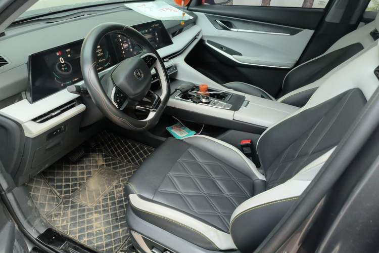 Used CHANGAN CS75 PLUS 2023 3rd Generation 1.5T Automatic Prestige Model Left Front Seat