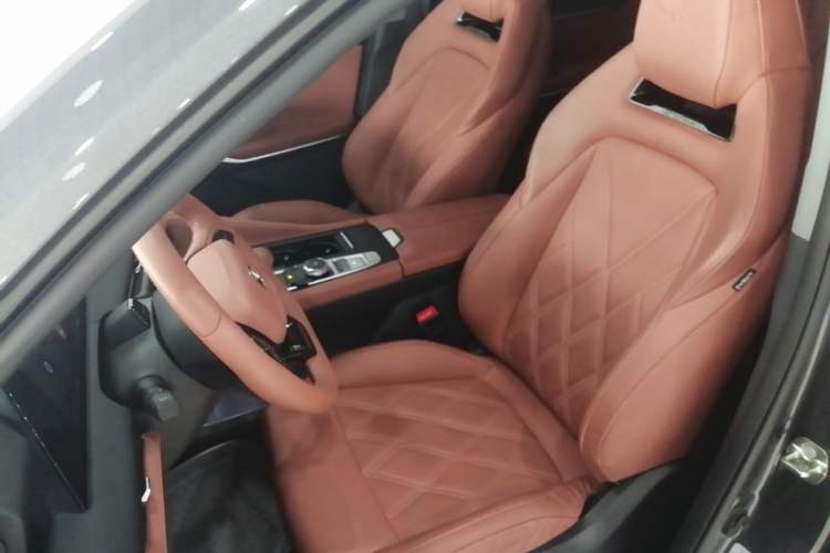Used CHANGAN CS75 PLUS 2023 3rd Generation 2.0T Automatic Flagship Model Left Front Seat