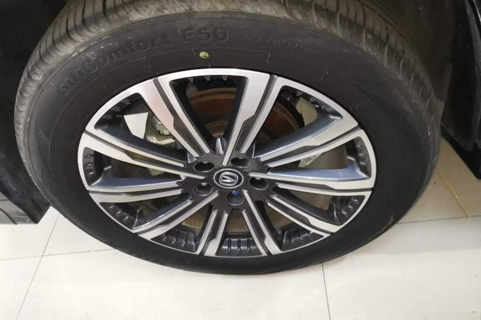 Used CHANGAN CS75 PLUS 2023 3rd Generation 1.5T Automatic Prestige Model Left Front Wheel Hub