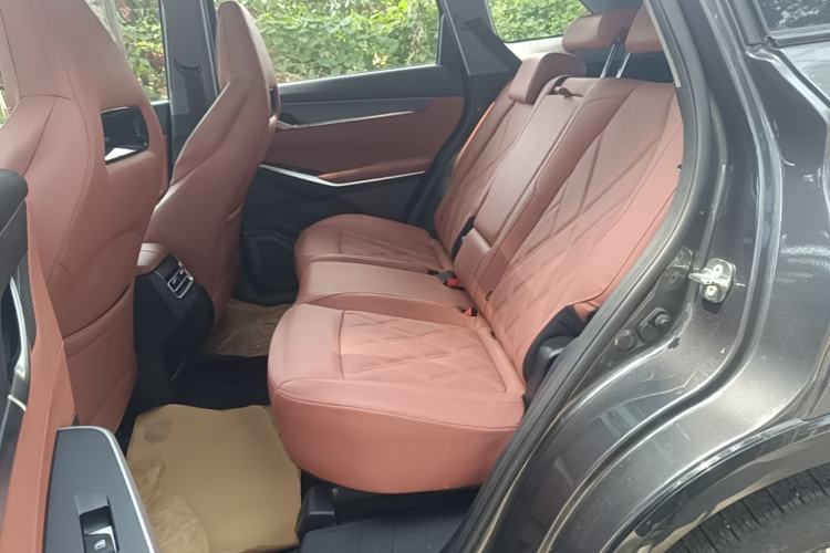 Used CHANGAN CS75 PLUS 2023 3rd Generation 1.5T Automatic Prestige Model Left Rear Seat