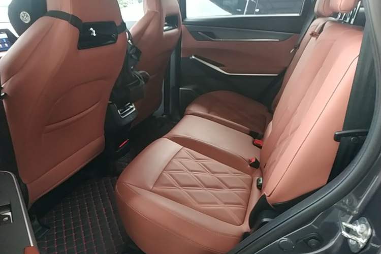 Used CHANGAN CS75 PLUS 2023 3rd Generation 1.5T Automatic Prestige Model Left Rear Seat