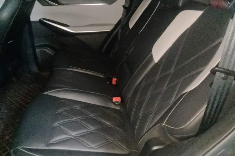 Used CHANGAN CS75 PLUS 2023 3rd Generation 1.5T Automatic Prestige Model Left Rear Seat