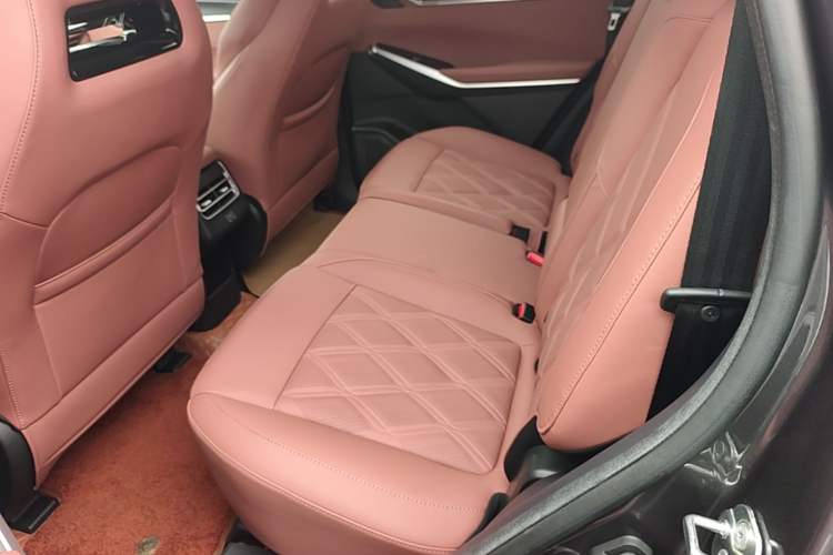 Used CHANGAN CS75 PLUS 2023 3rd Generation 1.5T Automatic Prestige Model Left Rear Seat