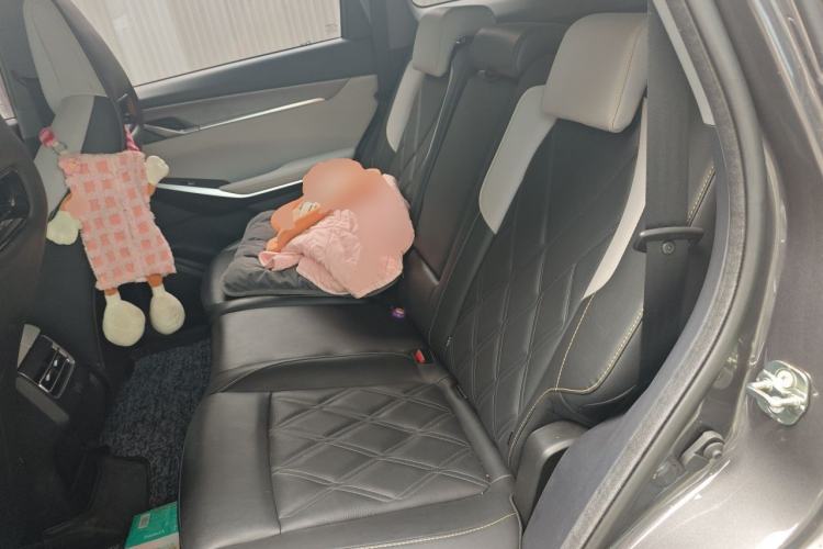 Used CHANGAN CS75 PLUS 2023 3rd Generation 1.5T Automatic Pilot Model Left Rear Seat