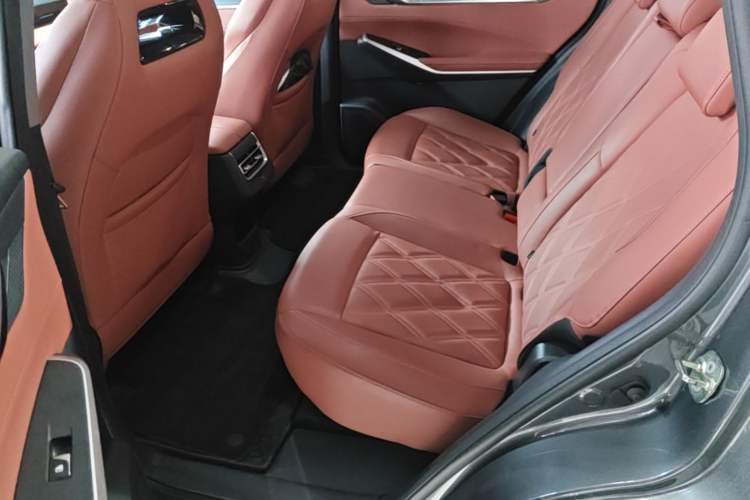 Used CHANGAN CS75 PLUS 2023 3rd Generation 1.5T Automatic Prestige Model Left Rear Seat