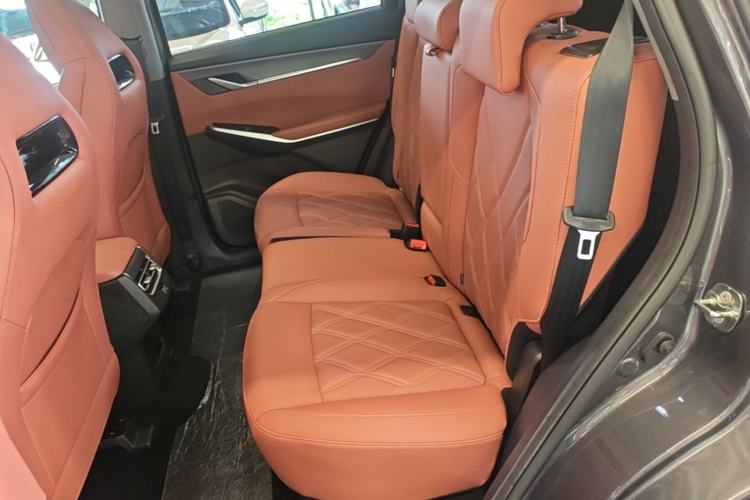 Used CHANGAN CS75 PLUS 2023 3rd Generation 1.5T Automatic Prestige Model Left Rear Seat