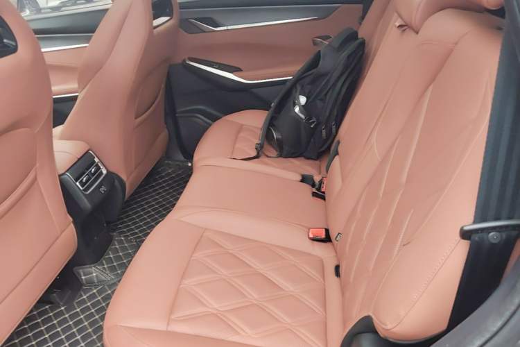 Used CHANGAN CS75 PLUS 2023 3rd Generation 1.5T Automatic Prestige Model Left Rear Seat