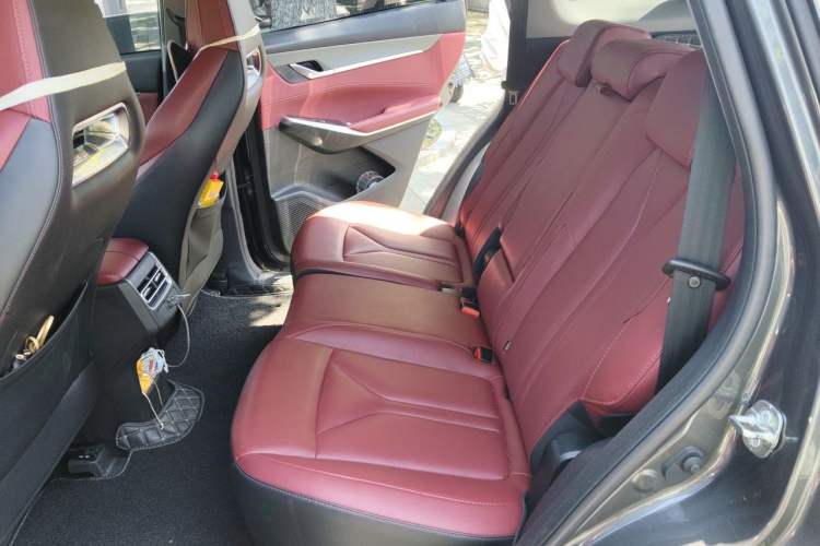 Used CHANGAN CS75 PLUS 2023 3rd Generation 1.5T Automatic Prestige Model Left Rear Seat