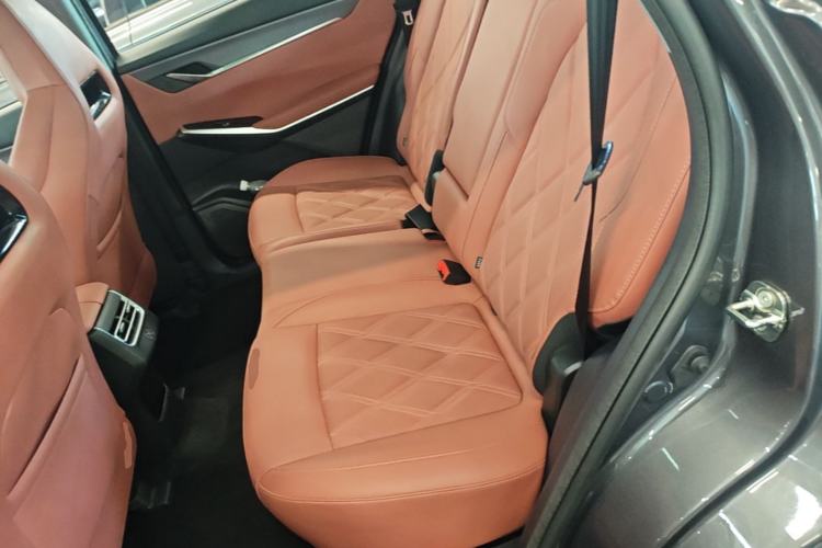 Used CHANGAN CS75 PLUS 2023 3rd Generation 1.5T Automatic Prestige Model Left Rear Seat