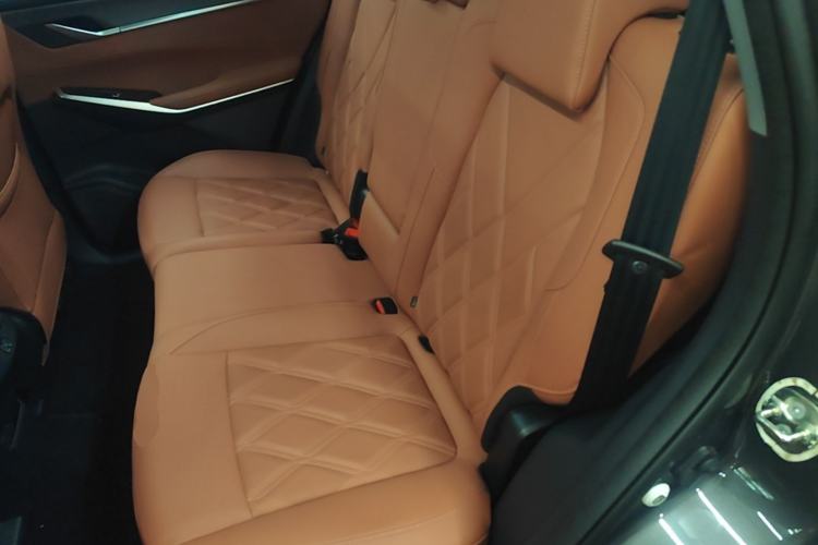 Used CHANGAN CS75 PLUS 2023 3rd Generation 1.5T Automatic Prestige Model Left Rear Seat