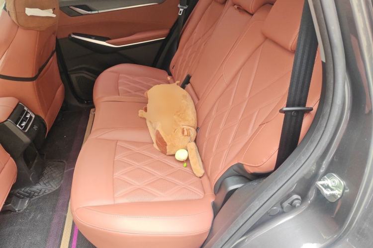 Used CHANGAN CS75 PLUS 2023 3rd Generation 1.5T Automatic Prestige Model Left Rear Seat