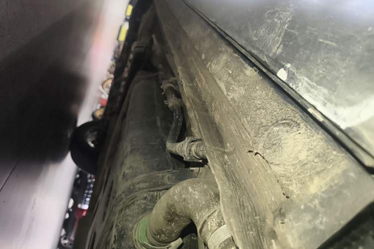 Used CHANGAN CS75 PLUS 2023 3rd Generation 1.5T Automatic Prestige Model Left Side Sill