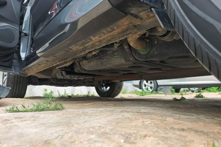 Used CHANGAN CS75 PLUS 2023 3rd Generation 1.5T Automatic Prestige Model Left Side Sill