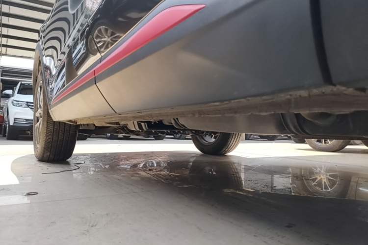 Used CHANGAN CS75 PLUS 2023 2nd Generation 1.5T Automatic Elite Version Left Side Sill