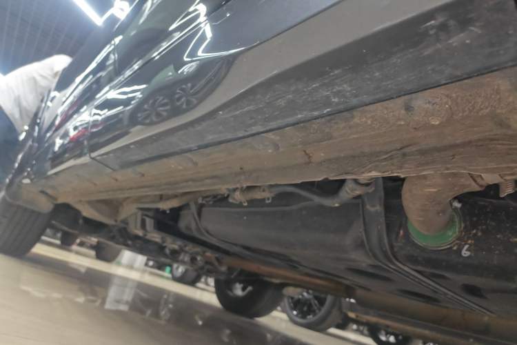 Used CHANGAN CS75 PLUS 2023 3rd Generation 1.5T Automatic Prestige Model Left Side Sill