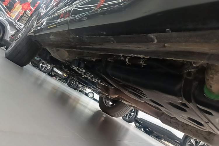 Used CHANGAN CS75 PLUS 2023 3rd Generation 2.0T Automatic Flagship Model Left Side Sill
