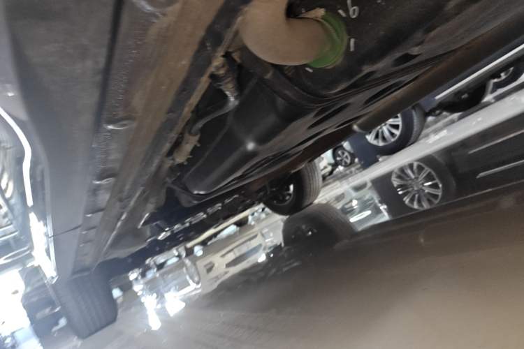 Used CHANGAN CS75 PLUS 2023 3rd Generation 1.5T Automatic Prestige Model Left Side Sill