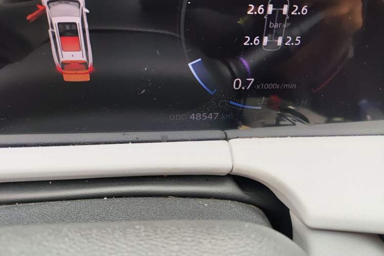 Used CHANGAN CS75 PLUS 2023 3rd Generation 1.5T Automatic Prestige Model Odometer Close Up