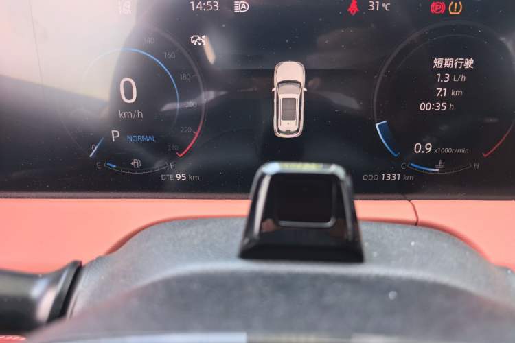 Used CHANGAN CS75 PLUS 2023 3rd Generation 1.5T Automatic Pilot Model Odometer Close Up