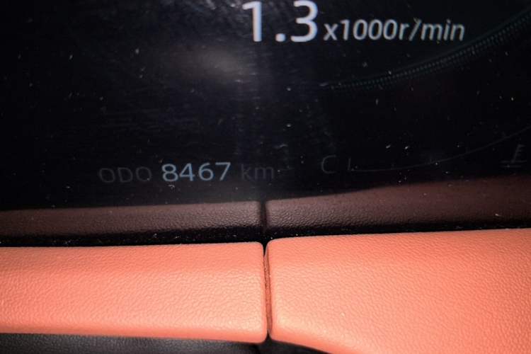 Used CHANGAN CS75 PLUS 2023 3rd Generation 1.5T Automatic Prestige Model Odometer Close Up
