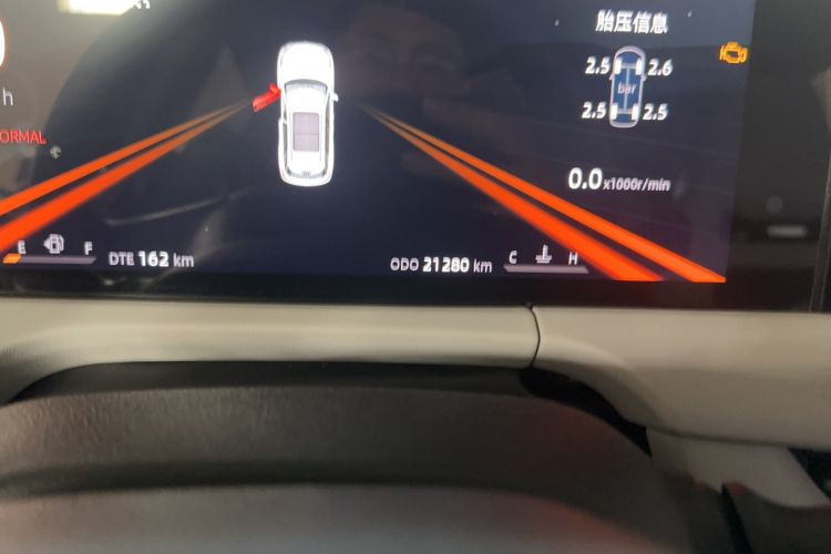 Used CHANGAN CS75 PLUS 2023 3rd Generation 1.5T Automatic Prestige Model Odometer Close Up