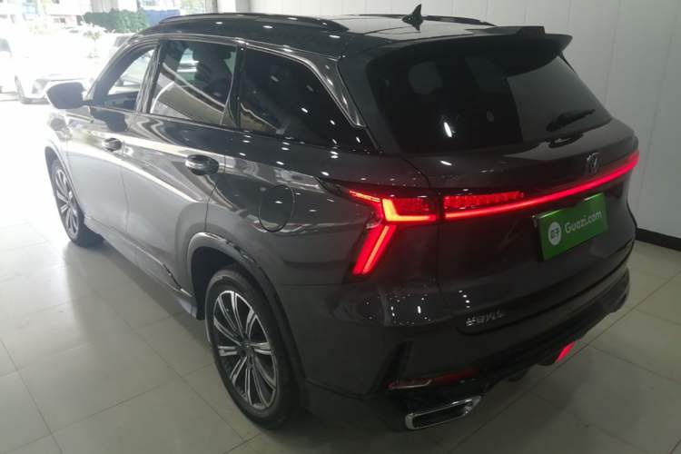 Used CHANGAN CS75 PLUS 2023 3rd Generation 2.0T Automatic Flagship Model Rear Left 45 Deg