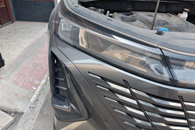 Used CHANGAN CS75 PLUS 2023 3rd Generation 1.5T Automatic Prestige Model Right Front Headlight