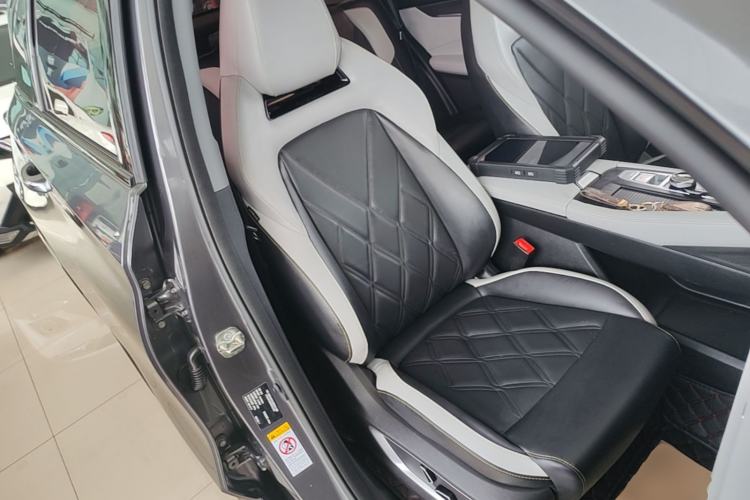 Used CHANGAN CS75 PLUS 2023 3rd Generation 1.5T Automatic Prestige Model Right Front Seat