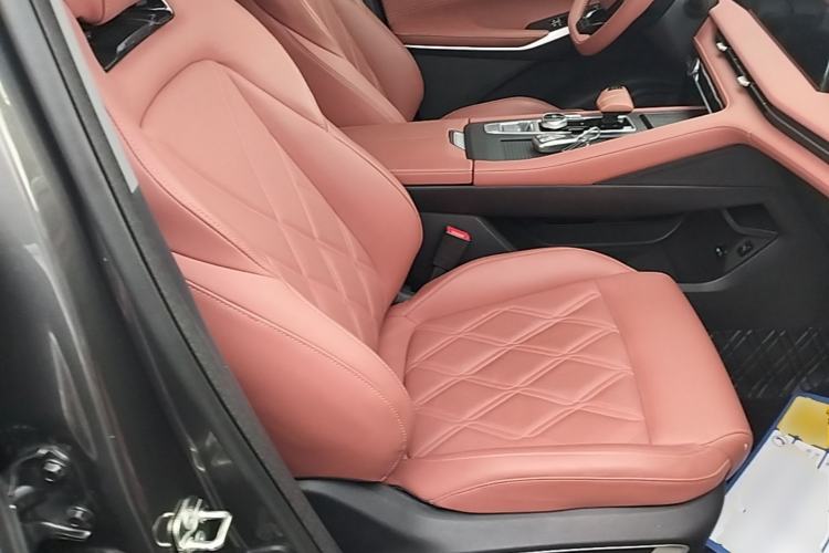 Used CHANGAN CS75 PLUS 2023 3rd Generation 1.5T Automatic Prestige Model Right Front Seat