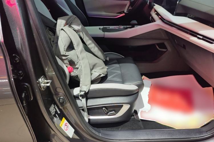 Used CHANGAN CS75 PLUS 2023 3rd Generation 1.5T Automatic Prestige Model Right Front Seat