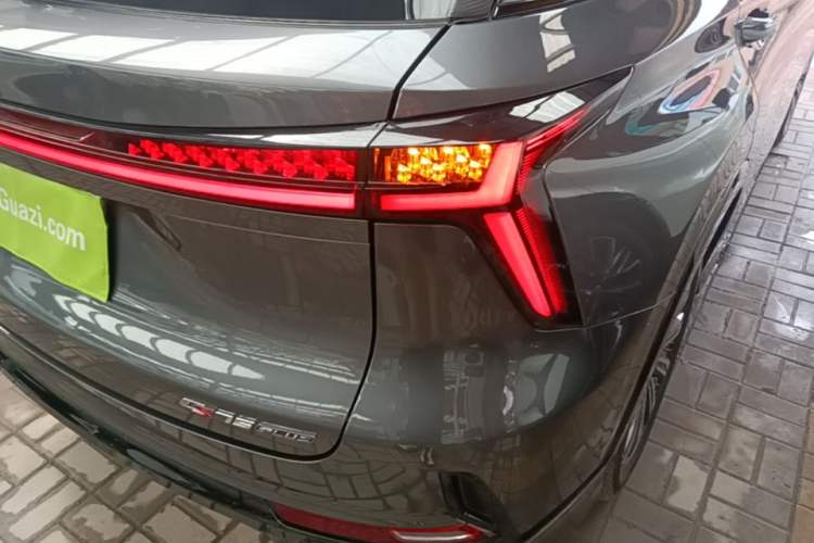 Used CHANGAN CS75 PLUS 2023 3rd Generation 1.5T Automatic Prestige Model Right Rear Taillight
