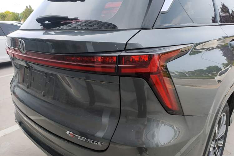 Used CHANGAN CS75 PLUS 2023 3rd Generation 1.5T Automatic Prestige Model Right Rear Taillight