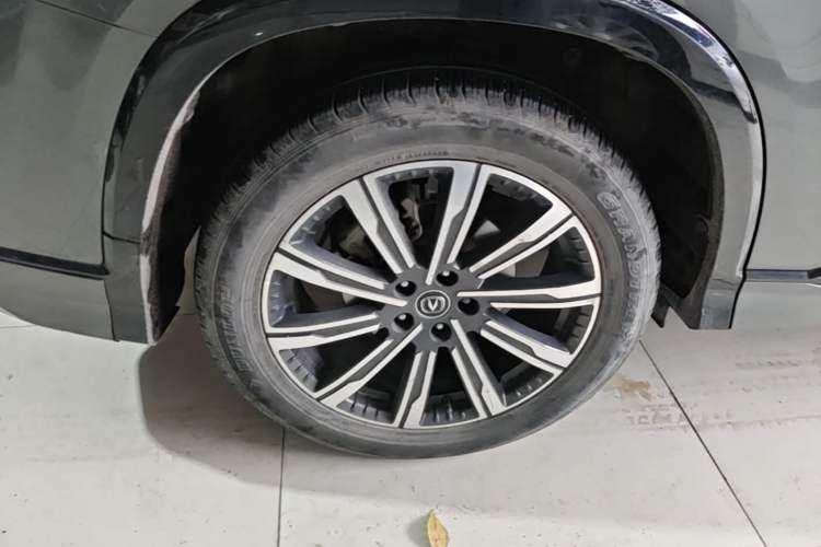 Used CHANGAN CS75 PLUS 2023 3rd Generation 1.5T Automatic Prestige Model Right Rear Wheel Hub