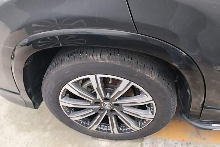 Used CHANGAN CS75 PLUS 2023 3rd Generation 1.5T Automatic Prestige Model Right Rear Wheel Hub