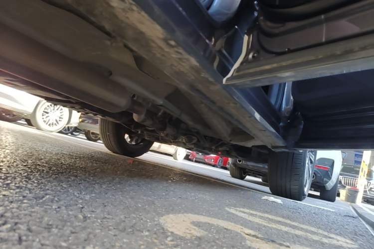 Used CHANGAN CS75 PLUS 2023 3rd Generation 1.5T Automatic Prestige Model Right Side Sill