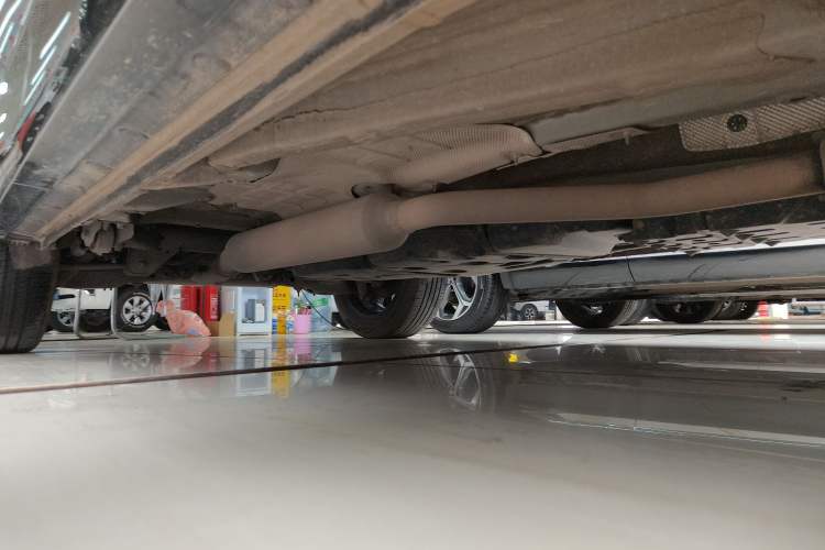 Used CHANGAN CS75 PLUS 2023 3rd Generation 1.5T Automatic Prestige Model Right Side Sill