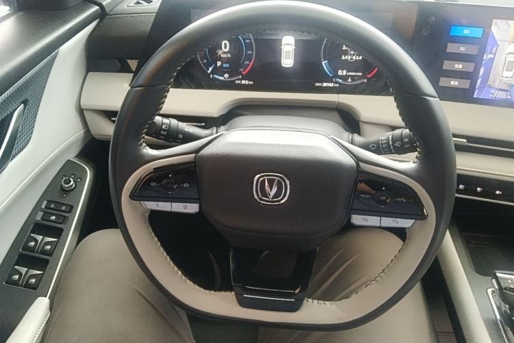 Used CHANGAN CS75 PLUS 2023 3rd Generation 1.5T Automatic Prestige Model Steering Wheel