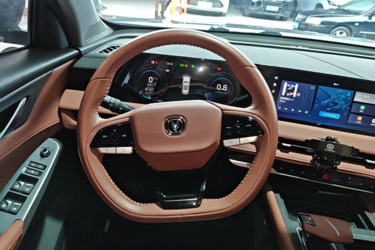 Used CHANGAN CS75 PLUS 2023 3rd Generation 1.5T Automatic Prestige Model Steering Wheel