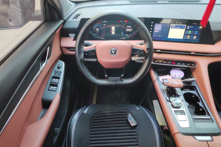 Used CHANGAN CS75 PLUS 2023 3rd Generation 1.5T Automatic Prestige Model Steering Wheel