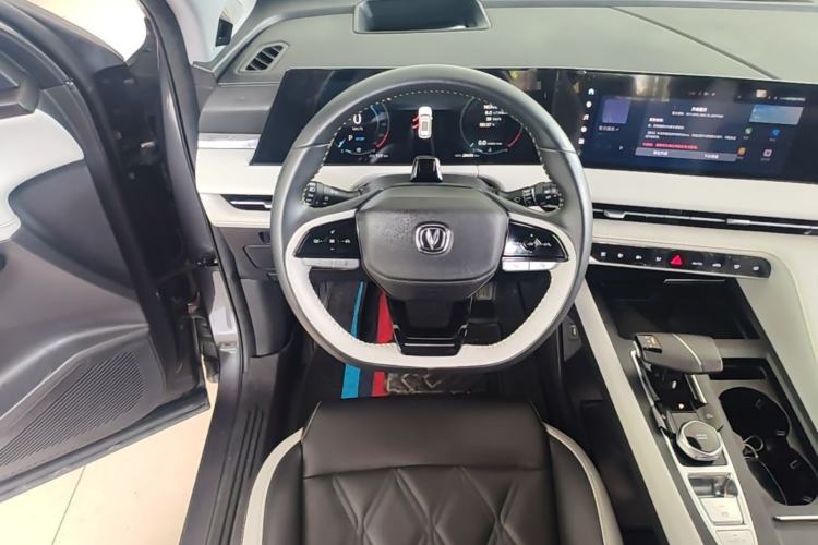 Used CHANGAN CS75 PLUS 2023 3rd Generation 1.5T Automatic Pilot Model Steering Wheel