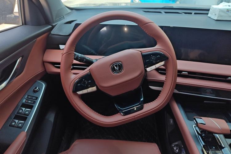 Used CHANGAN CS75 PLUS 2023 3rd Generation 1.5T Automatic Prestige Model Steering Wheel