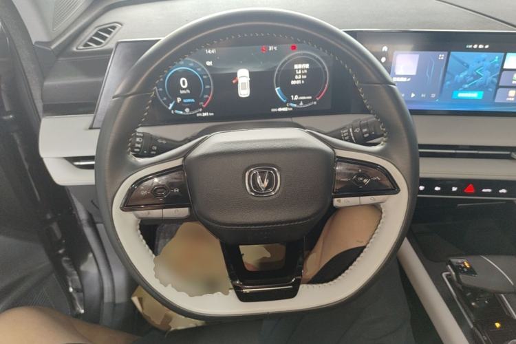 Used CHANGAN CS75 PLUS 2023 3rd Generation 1.5T Automatic Prestige Model Steering Wheel