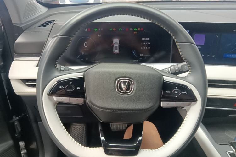Used CHANGAN CS75 PLUS 2023 3rd Generation 1.5T Automatic Prestige Model Steering Wheel