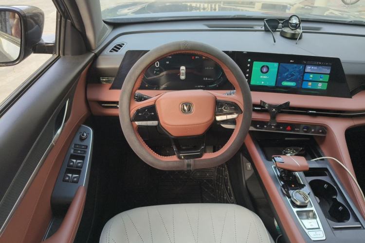 Used CHANGAN CS75 PLUS 2023 3rd Generation 1.5T Automatic Prestige Model Steering Wheel