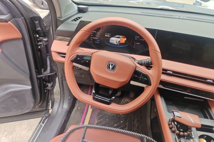 Used CHANGAN CS75 PLUS 2023 3rd Generation 1.5T Automatic Prestige Model Steering Wheel