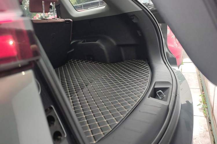 Used CHANGAN CS75 PLUS 2023 3rd Generation 1.5T Automatic Prestige Model Trunk